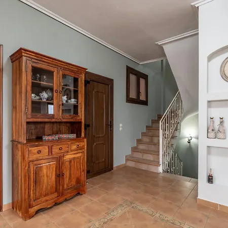 Aelion Escape Villa Miríki